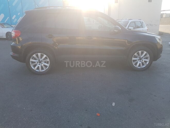 Volkswagen Tiguan 2009, 211,876 km - 2.0 л - Bakı