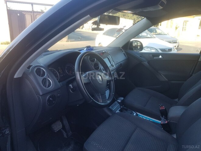 Volkswagen Tiguan 2009, 211,876 km - 2.0 л - Bakı