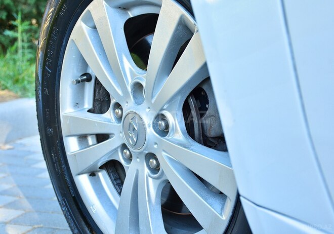 Hyundai Sonata 2009, 290,000 km - 2.4 l - İmişli