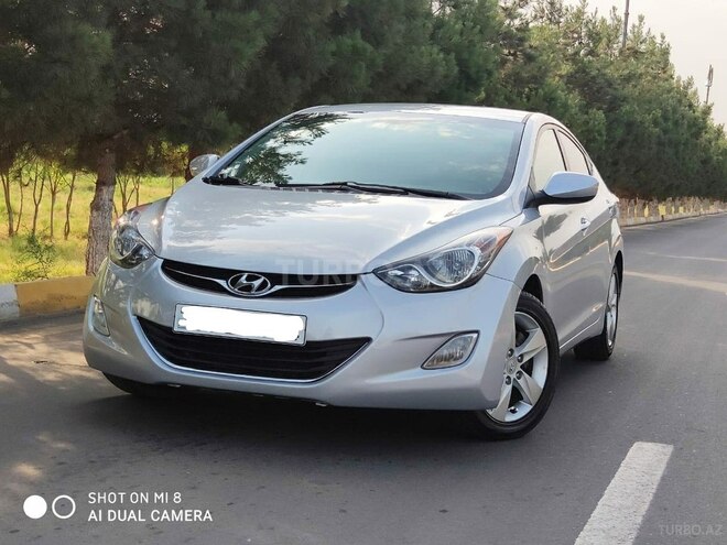 Hyundai Elantra 2011, 153,427 km - 1.8 л - Beyləqan