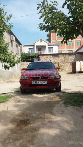 Opel Astra 1996, 400,000 km - 1.6 l - Bakı