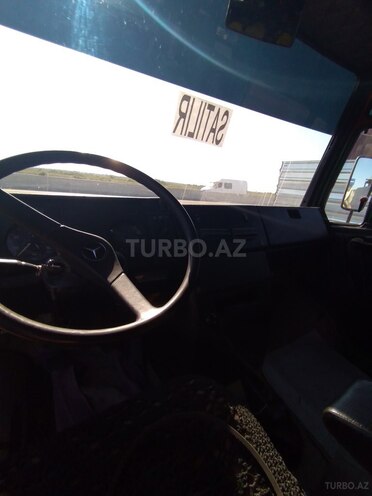 Mercedes 609 D 1991, 300,000 km - 3.0 l - Salyan
