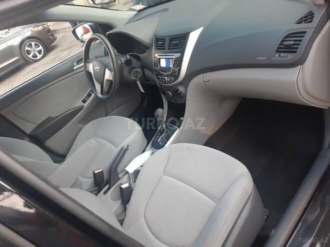 Hyundai Accent 2013, 160,000 km - 1.6 l - Bakı