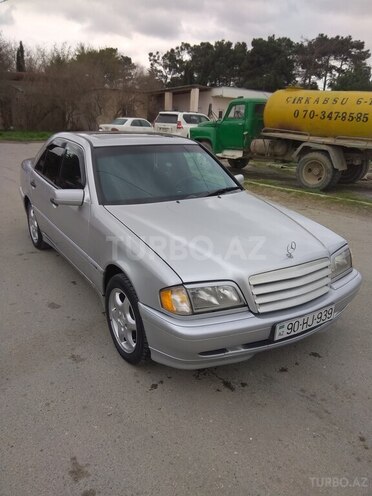 Mercedes C 230 2000, 189,000 km - 2.3 l - Bakı