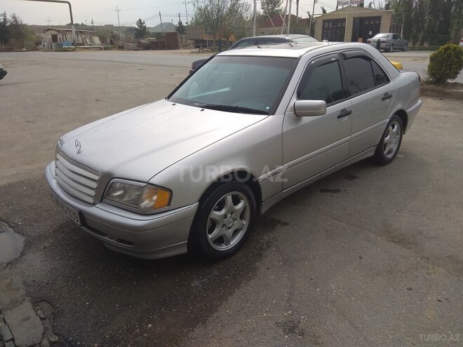 Mercedes C 230 2000, 189,000 km - 2.3 l - Bakı