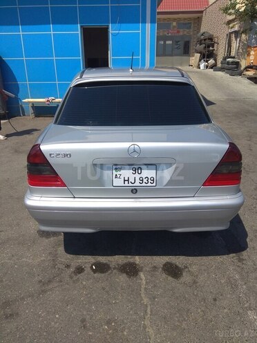 Mercedes C 230 2000, 189,000 km - 2.3 l - Bakı