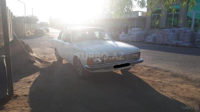 GAZ 3102 1998, 62,000 km - 2.4 l - Salyan
