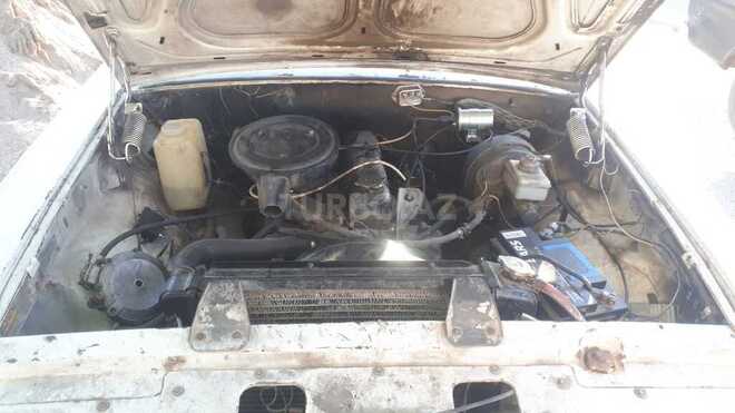 GAZ 3102 1998, 62,000 km - 2.4 l - Salyan