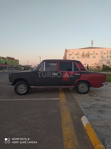 LADA (VAZ) 21011 1980, 666,655 km - 1.6 l - Saatlı