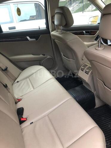 Mercedes C 250 2012, 242,000 km - 1.8 л - Bakı