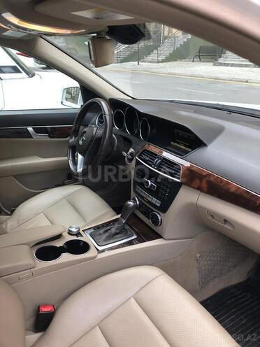 Mercedes C 250 2012, 242,000 km - 1.8 л - Bakı