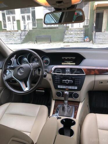 Mercedes C 250 2012, 242,000 km - 1.8 л - Bakı