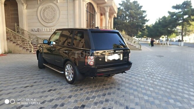 Land Rover Range Rover 2004, 215,000 km - 4.4 l - Sumqayıt