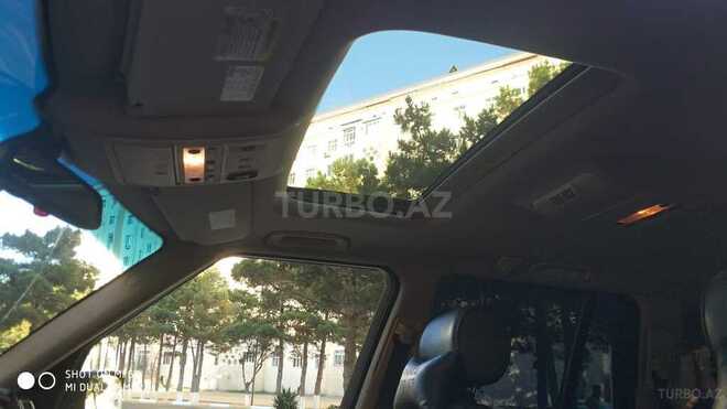 Land Rover Range Rover 2004, 215,000 km - 4.4 l - Sumqayıt