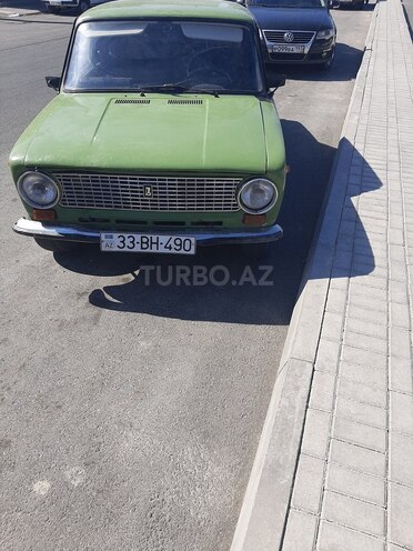 LADA (VAZ) 21011 1971, 325,000 km - 1.5 l - Quba