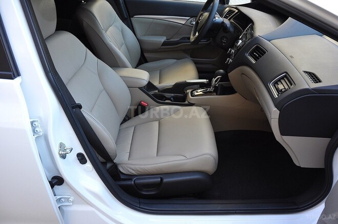 Honda Civic 2014, 132,000 km - 1.5 l - Bakı