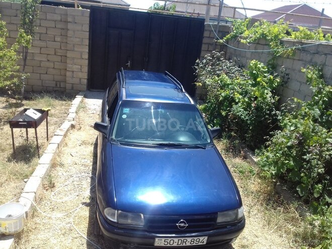 Opel Astra 1993, 258,055 km - 1.6 l - Sumqayıt