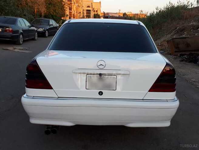 Mercedes C 230 1999, 287,421 km - 2.3 l - Bakı