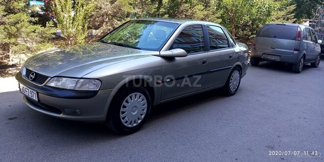 Opel Vectra 1997, 350,000 km - 2.0 л - Bakı