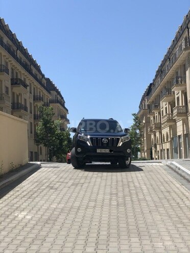 Toyota Prado 2014, 175,000 km - 2.7 l - Bakı