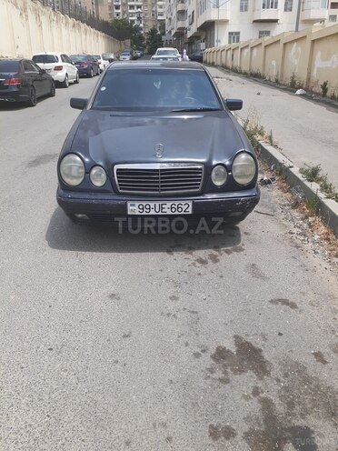 Mercedes E 200 1996, 450,000 km - 2.0 l - Bakı