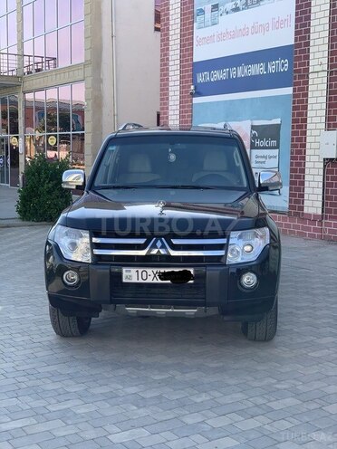 Mitsubishi Pajero 2007, 241,000 km - 3.0 l - Masallı