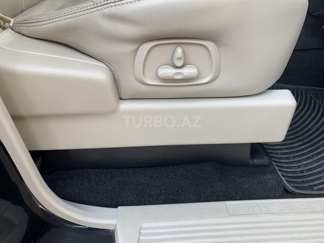 Mitsubishi Pajero 2007, 241,000 km - 3.0 l - Masallı