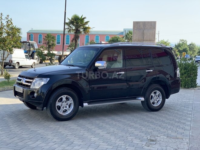 Mitsubishi Pajero 2007, 241,000 km - 3.0 l - Masallı
