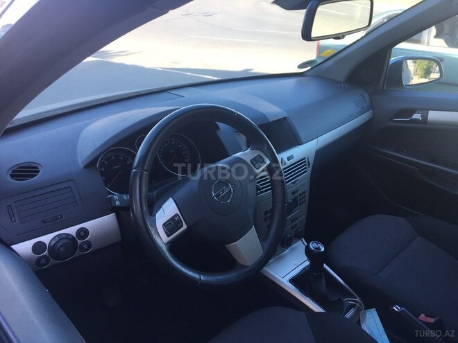 Opel Astra 2008, 168,000 km - 1.4 l - Bakı