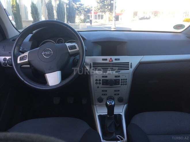 Opel Astra 2008, 168,000 km - 1.4 l - Bakı