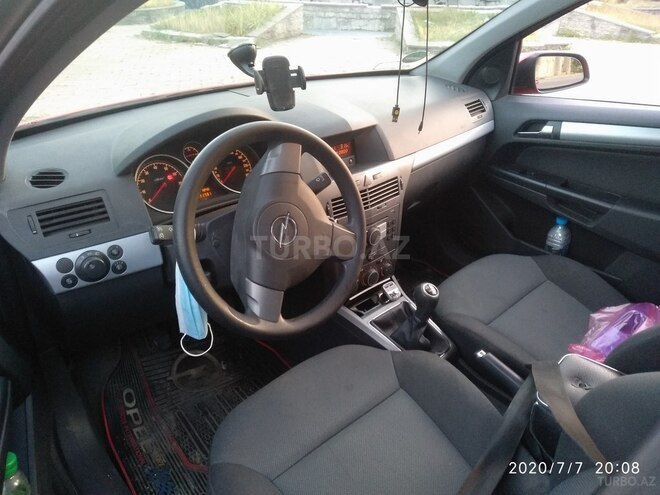 Opel Astra 2006, 171,000 km - 1.4 l - Qəbələ