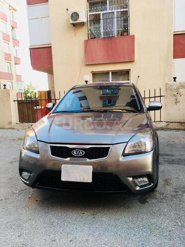 Kia Rio 2010, 339,000 km - 1.4 l - Bakı
