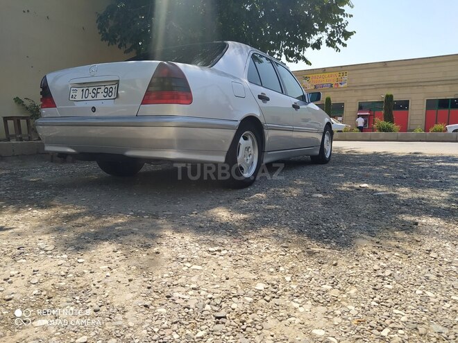 Mercedes C 230 1997, 290,000 km - 2.3 l - Ağcabədi
