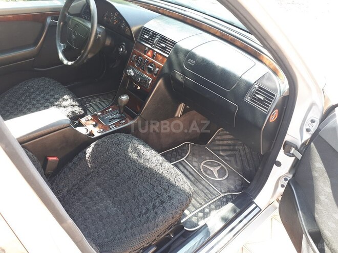 Mercedes C 180 1998, 298,000 km - 1.8 л - Ağdam