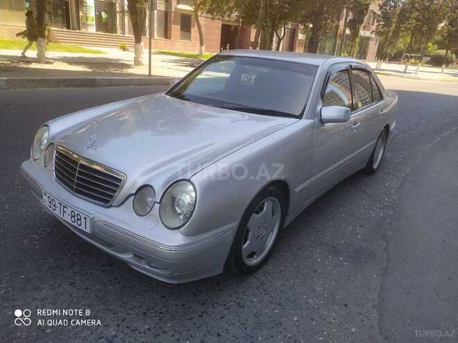Mercedes E 240 1999, 286,500 km - 2.4 л - Sumqayıt