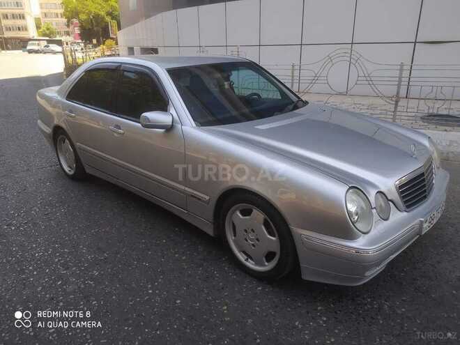 Mercedes E 240 1999, 286,500 km - 2.4 л - Sumqayıt