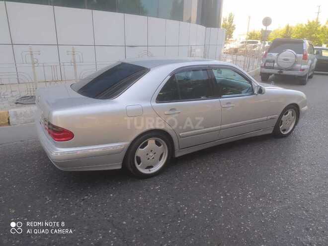 Mercedes E 240 1999, 286,500 km - 2.4 л - Sumqayıt