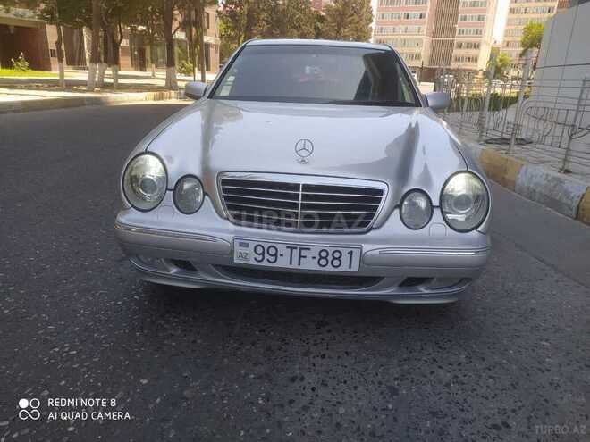 Mercedes E 240 1999, 286,500 km - 2.4 л - Sumqayıt