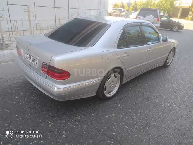 Mercedes E 240 1999, 286,500 km - 2.4 л - Sumqayıt