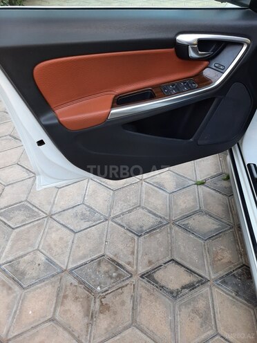 Volvo S60 2012, 156,000 km - 2.5 l - Sabirabad