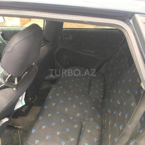 Opel Astra 1994, 450,000 km - 1.6 л - Bakı