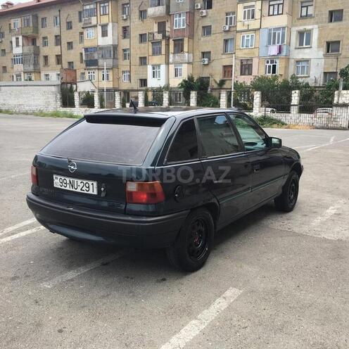 Opel Astra 1994, 450,000 km - 1.6 л - Bakı