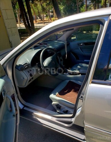 Mercedes C 240 2000, 347,000 km - 2.4 l - Bakı