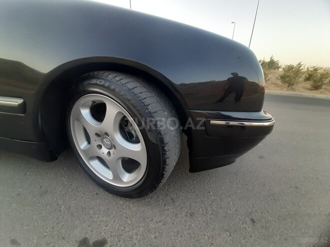 Mercedes E 240 2001, 342,000 km - 2.4 l - Bakı