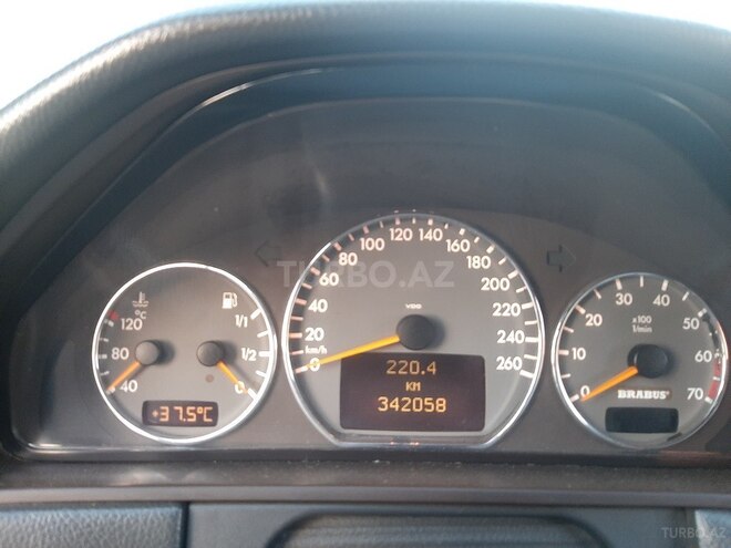 Mercedes E 240 2001, 342,000 km - 2.4 l - Bakı