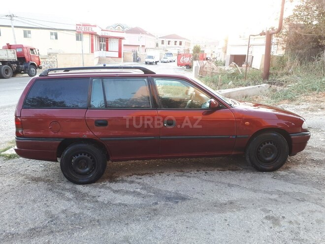Opel Astra 1997, 450,000 km - 1.6 l - Bakı