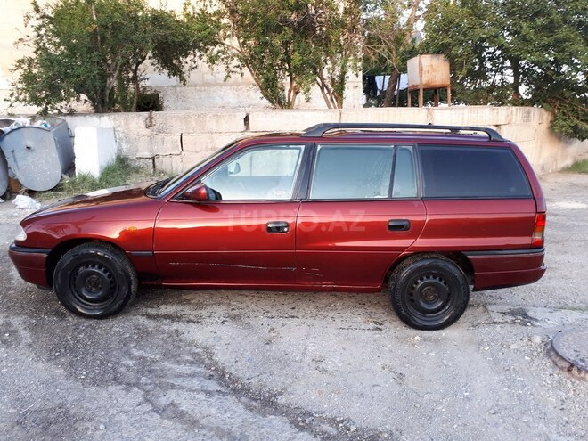 Opel Astra 1997, 450,000 km - 1.6 l - Bakı