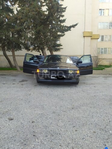BMW 735 1997, 236,666 km - 3.5 l - Bakı