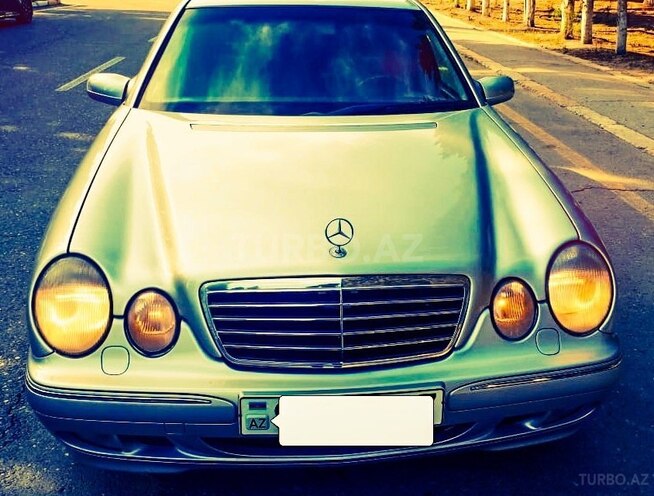Mercedes E 240 2000, 218,500 km - 2.4 l - Sumqayıt