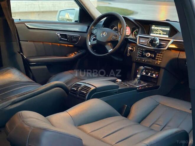 Mercedes E 220 2009, 265,000 km - 2.2 л - Bakı